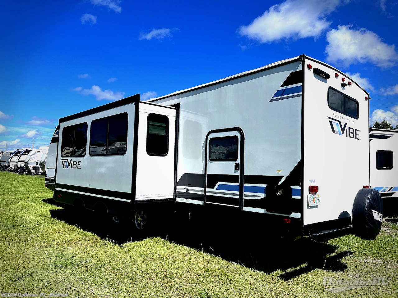 2024 Forest River Vibe 28BHE - Used Travel Trailer For Sale by Optimum RV - Bushnell in Bushnell, Florida features Awning, Slideout