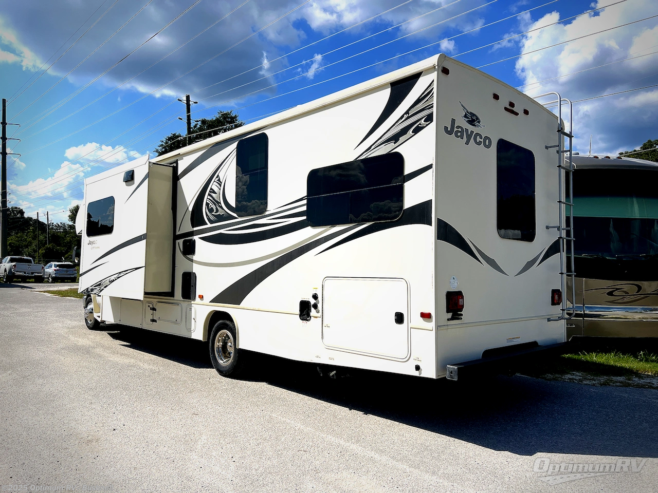2017 Jayco Greyhawk 31FS - Used Class C For Sale by Optimum RV - Bushnell in Bushnell, Florida features Slideout