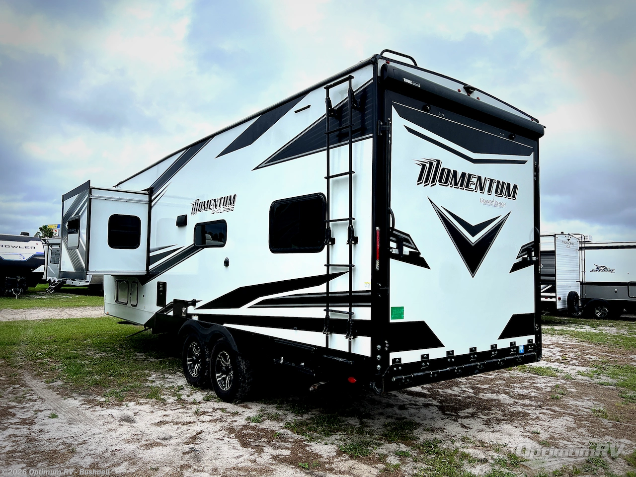 2022 Grand Design Momentum G-Class 23G - Used Travel Trailer For Sale by Optimum RV - Bushnell in Bushnell, Florida features Awning, Slideout