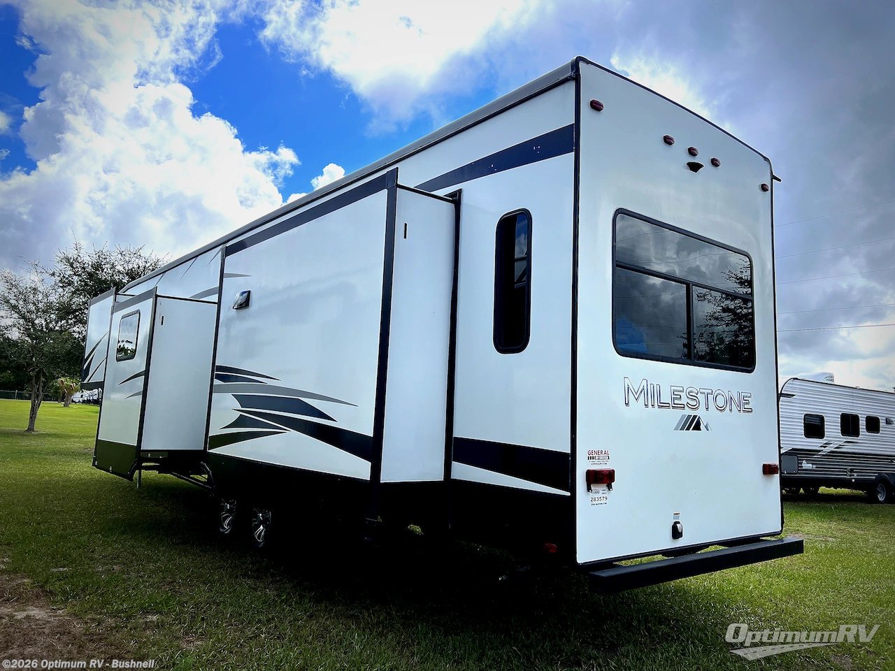 2020 Heartland Milestone 377MB - Used Fifth Wheel For Sale by Optimum RV - Bushnell in Bushnell, Florida features Awning, Slideout