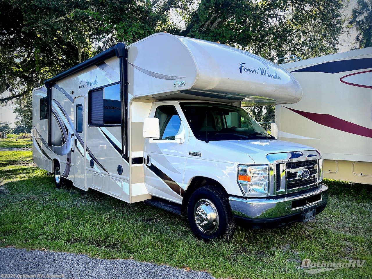 Used 2017 Four Winds Four Winds 28Z available in Bushnell, Florida