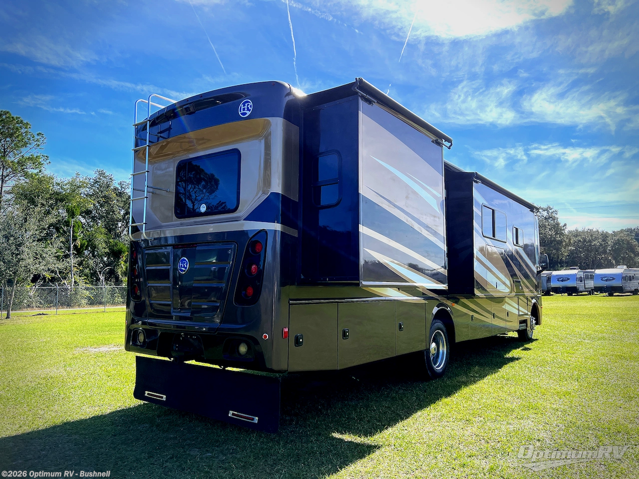 2015 Vacationer 36SBT by Holiday Rambler from Optimum RV - Bushnell in Bushnell, Florida