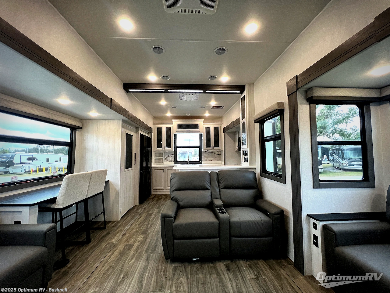 New 2026 East to West Ahara 395FB available in Bushnell, Florida