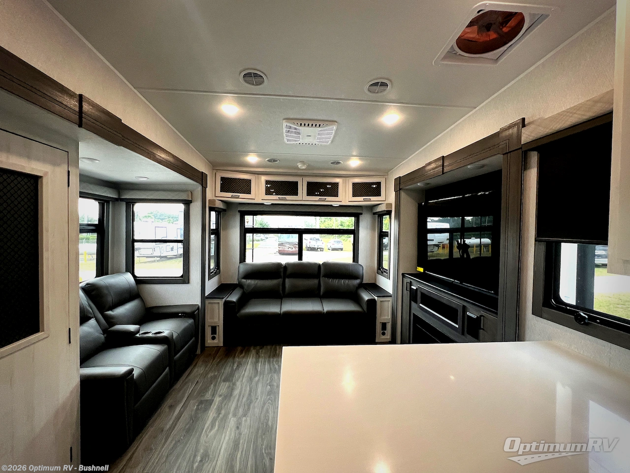 New 2026 East to West Ahara 383UR available in Bushnell, Florida