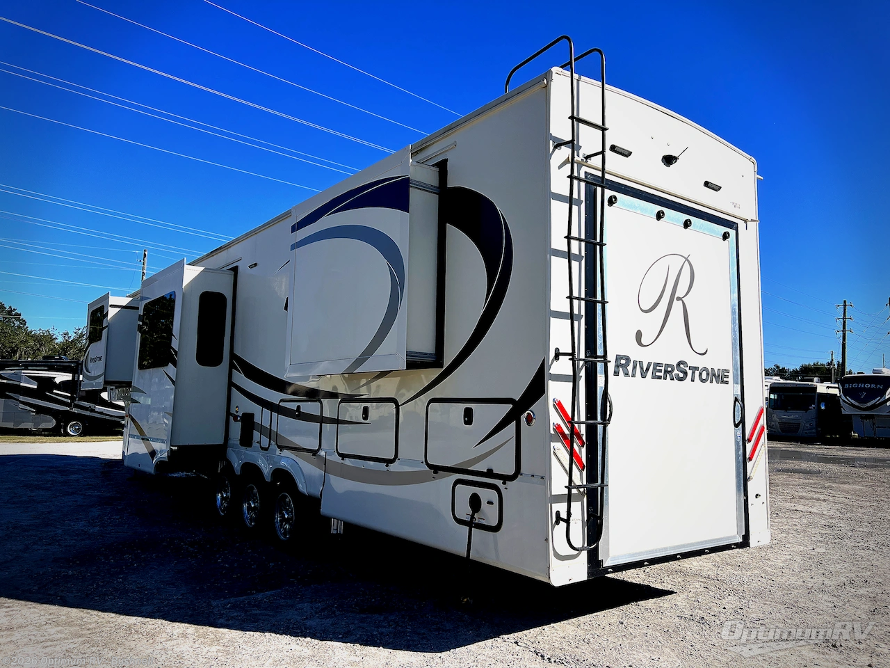 2019 Forest River RiverStone RiverStone - Used Fifth Wheel For Sale by Optimum RV - Bushnell in Bushnell, Florida features Slideout, Awning