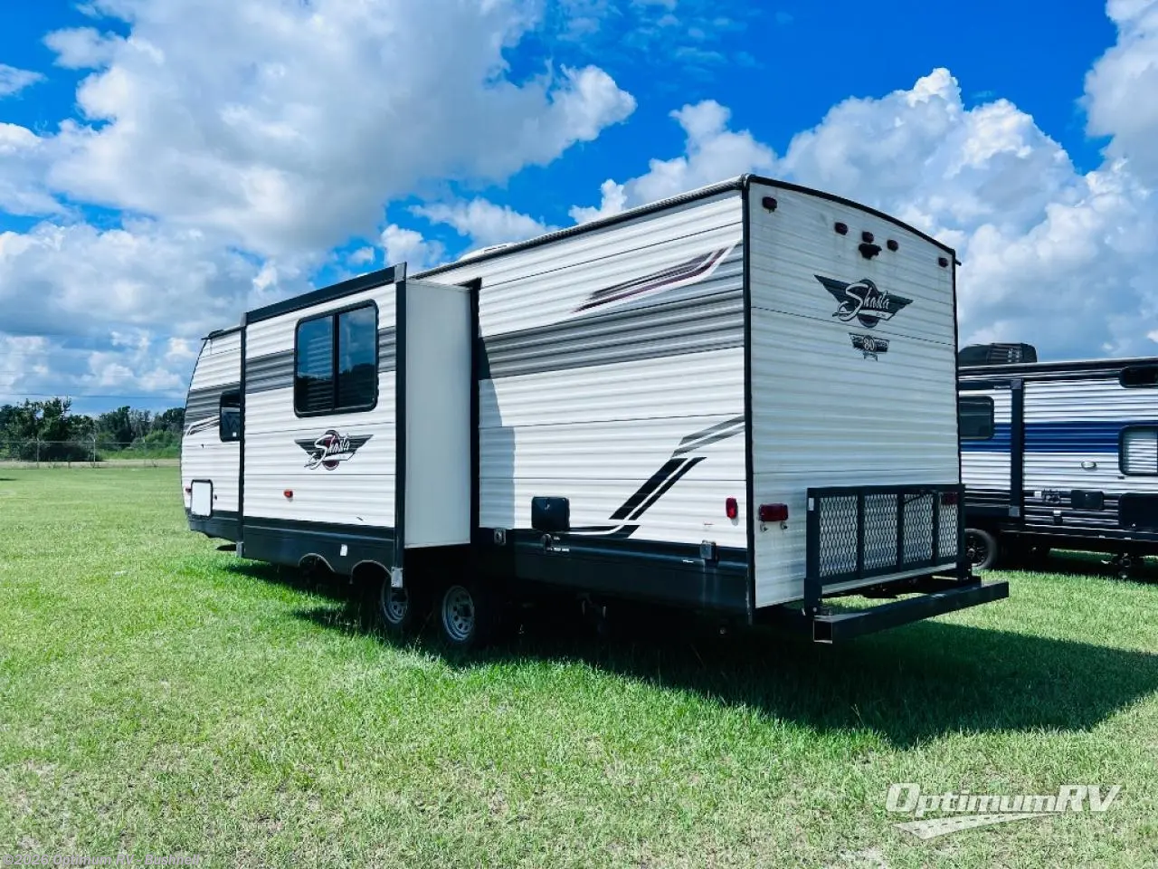 2022 Coachmen Shasta 25RS - Used Travel Trailer For Sale by Optimum RV - Bushnell in Bushnell, Florida features Slideout, Awning