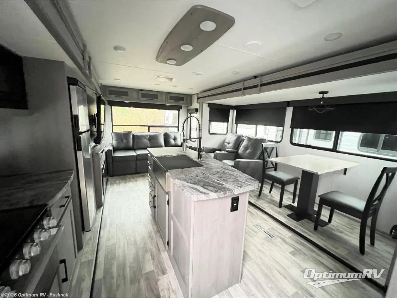 Used 2022 Dutchmen Kodiak Ultimate 3221RLSL available in Bushnell, Florida