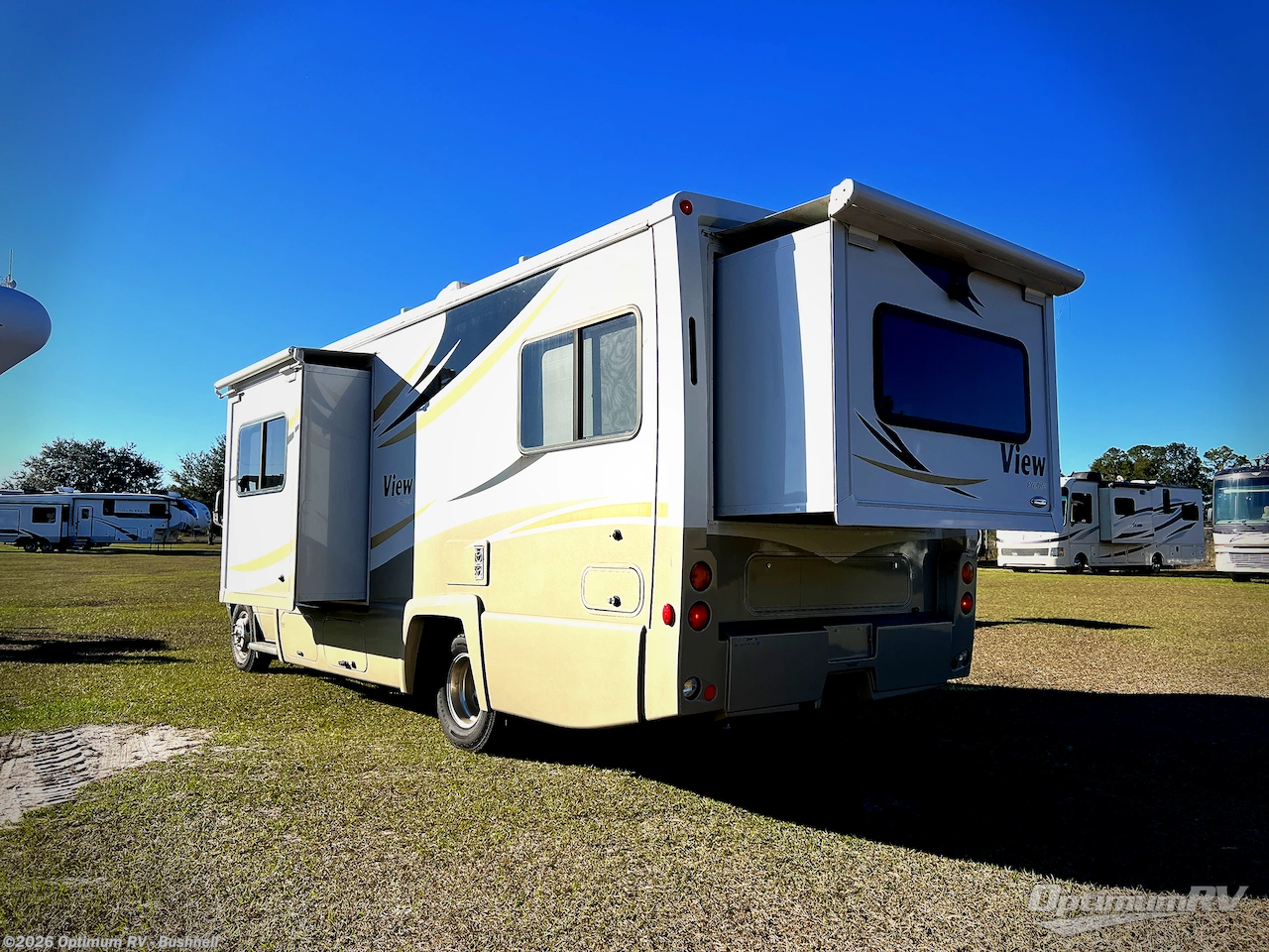 2012 Winnebago View Profile 24G - Used Class C For Sale by Optimum RV - Bushnell in Bushnell, Florida features Slideout
