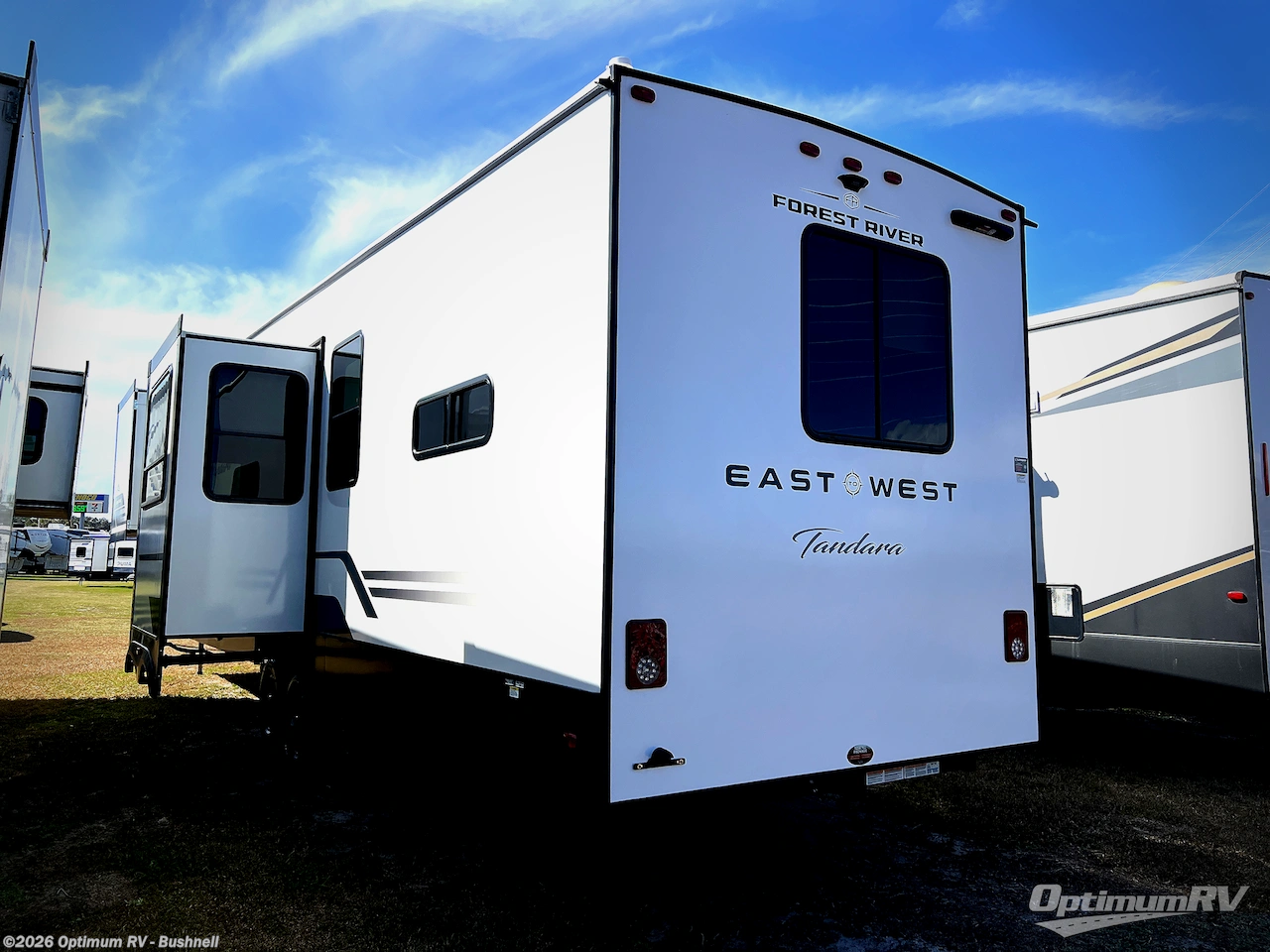 2026 East to West Tandara 388LR - New Fifth Wheel For Sale by Optimum RV - Bushnell in Bushnell, Florida features Awning, Slideout