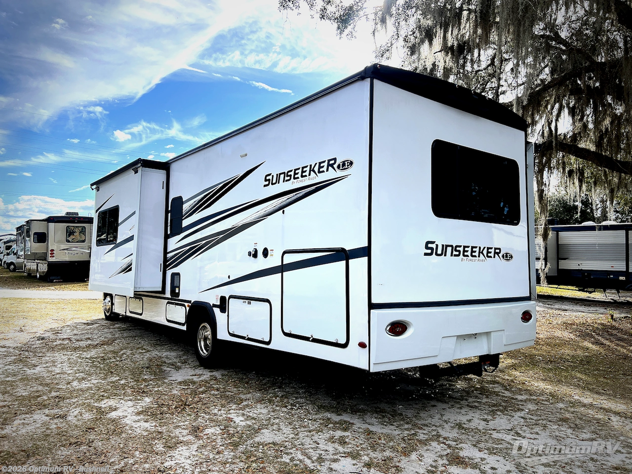 2023 Forest River Sunseeker LE 3250DSLE Ford - Used Class C For Sale by Optimum RV - Bushnell in Bushnell, Florida features Slideout, Awning