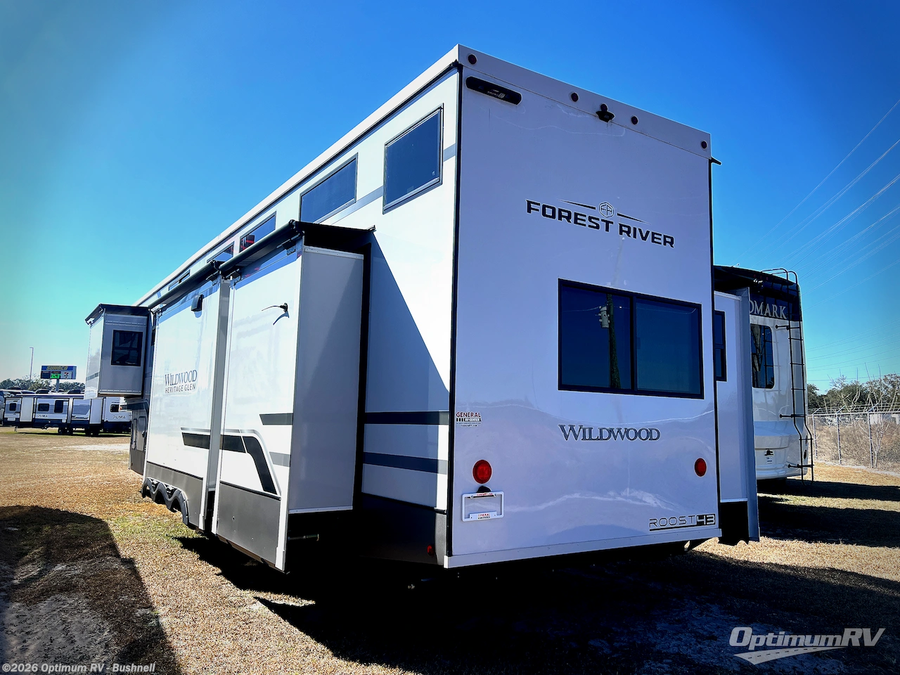 2025 Forest River Wildwood Heritage Glen ROOST43 - Used Fifth Wheel For Sale by Optimum RV - Bushnell in Bushnell, Florida features Awning, Slideout