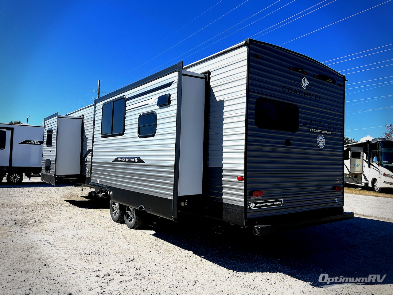 2026 Coachmen Catalina Legacy Edition 323MAZE - New Travel Trailer For Sale by Optimum RV - Bushnell in Bushnell, Florida features Slideout, Awning