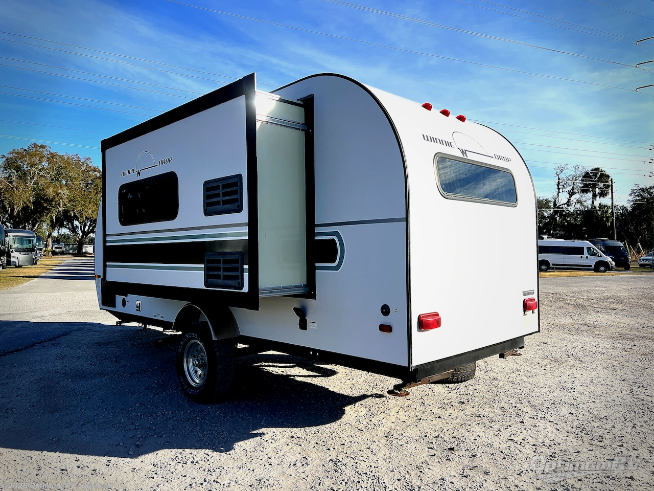 2018 Winnebago Winnie Drop 1790 - Used Travel Trailer For Sale by Optimum RV - Bushnell in Bushnell, Florida features Slideout
