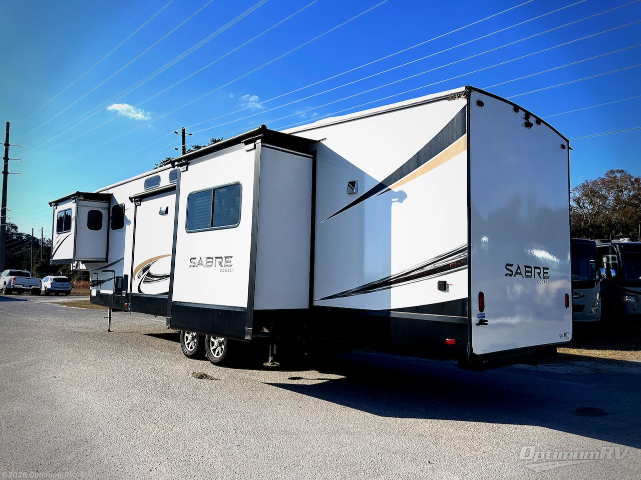 2022 Forest River Sabre 37FLH - Used Fifth Wheel For Sale by Optimum RV - Bushnell in Bushnell, Florida features Slideout, Awning
