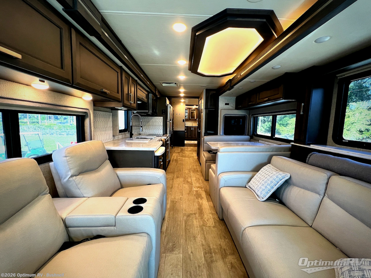 Used 2023 Thor Aria 3901 available in Bushnell, Florida