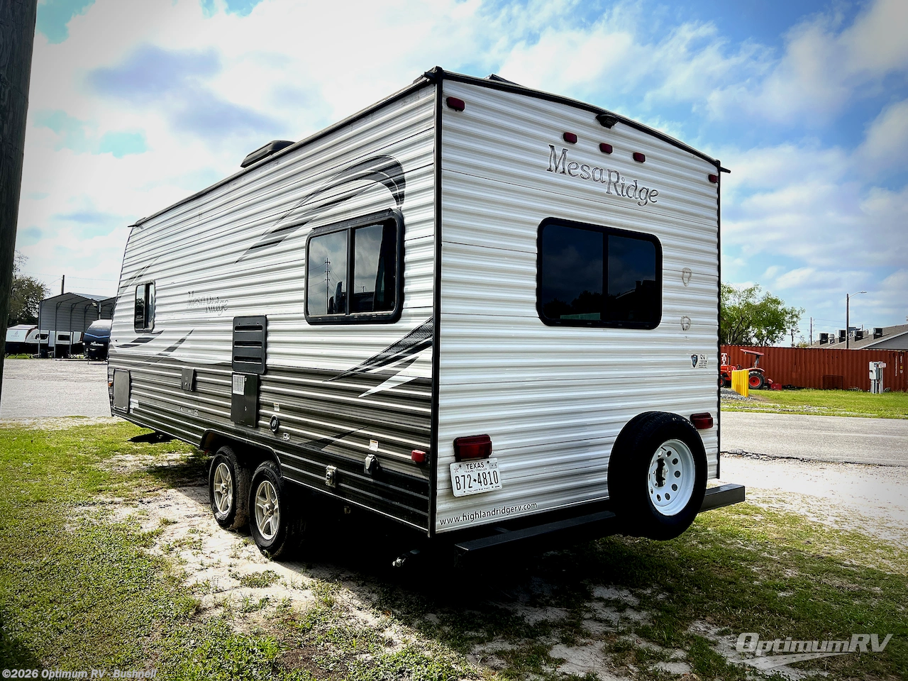2020 Highland Ridge Mesa Ridge Conventional MR26BH - Used Travel Trailer For Sale by Optimum RV - Bushnell in Bushnell, Florida features Awning