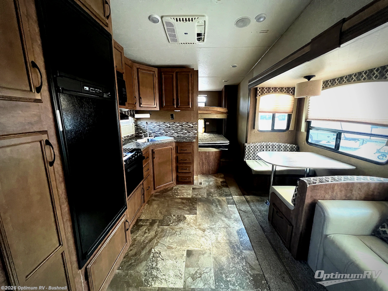 Used 2017 Starcraft Solstice Super Lite 30DQS available in Bushnell, Florida