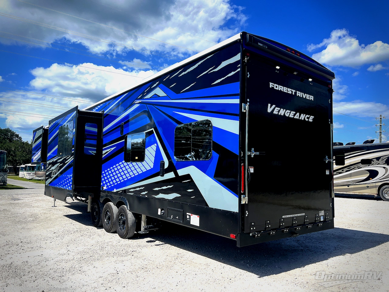 2026 Forest River Cherokee Vengeance 4413 - New Fifth Wheel For Sale by Optimum RV - Bushnell in Bushnell, Florida features Slideout, Awning