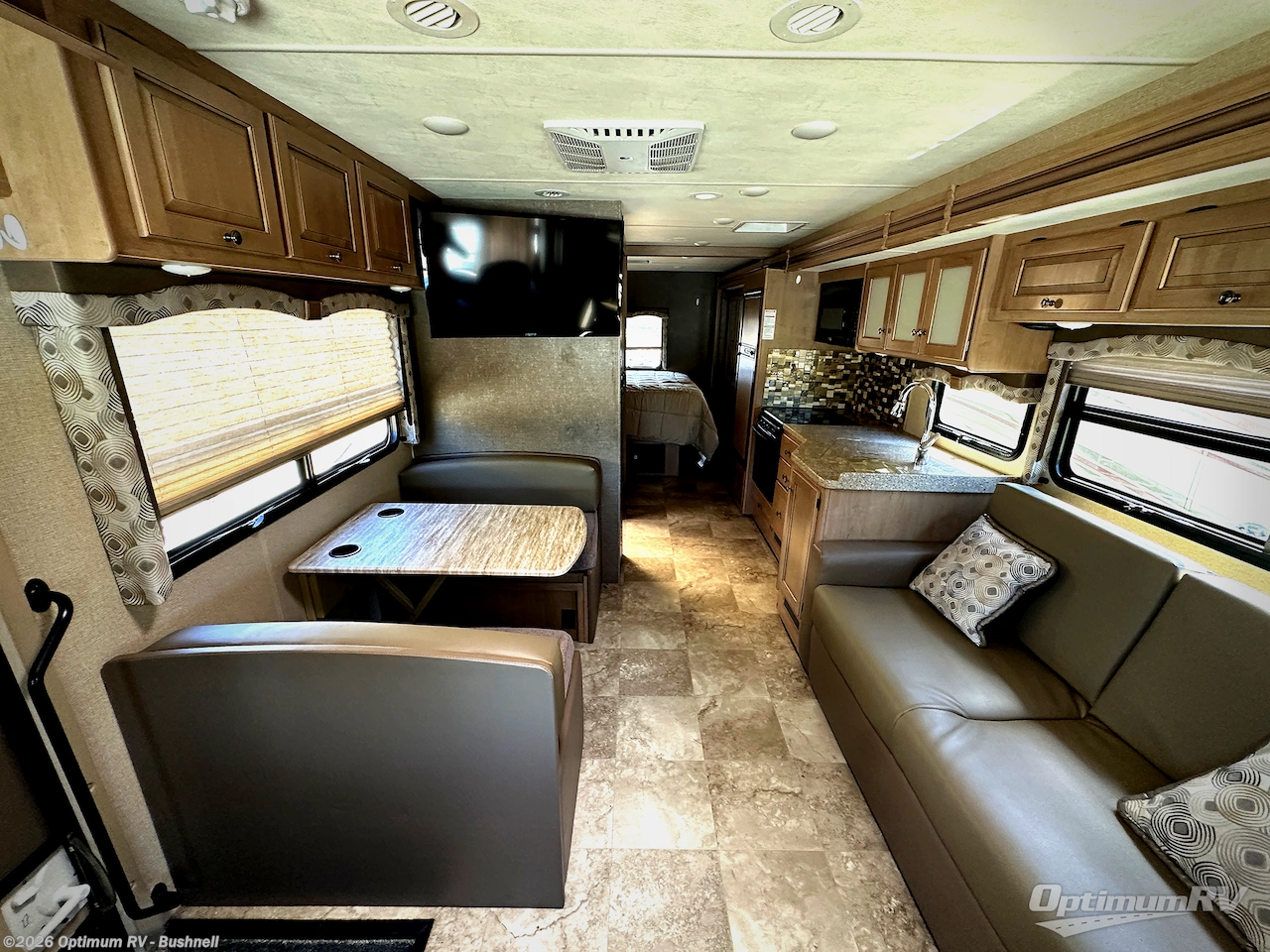 Used 2018 Thor Windsport 29M available in Bushnell, Florida