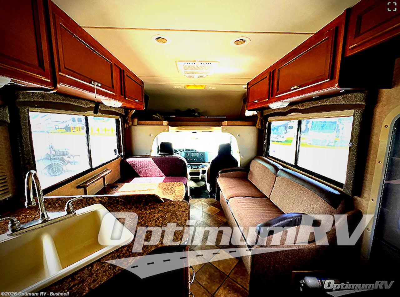 Used 2014 Thor Chateau 26A available in Bushnell, Florida