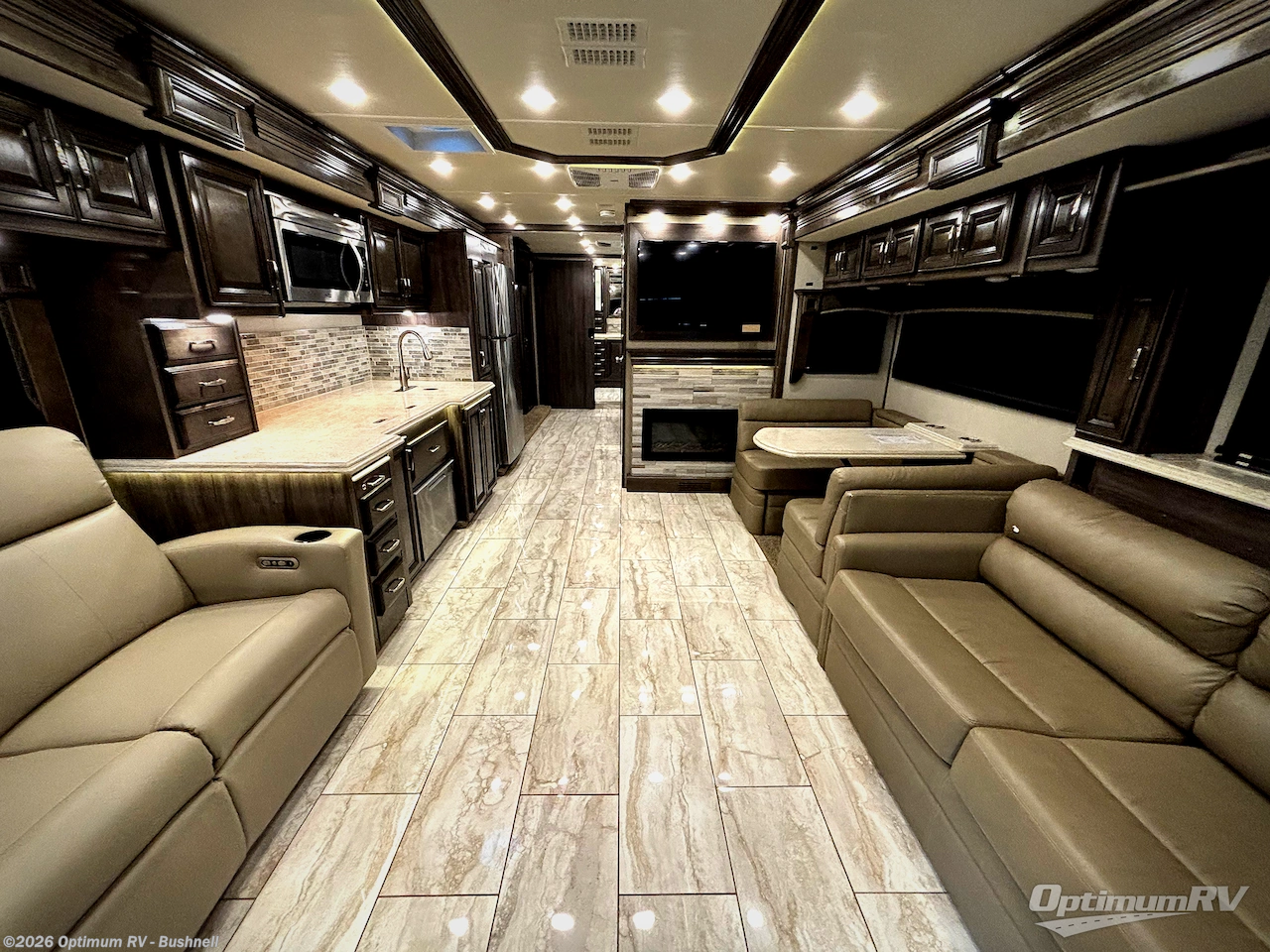 Used 2019 Holiday Rambler Endeavor 38W available in Bushnell, Florida