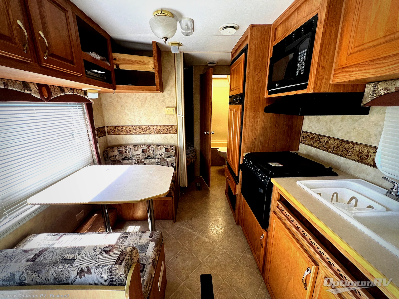 Used 2006 Jayco Jay Flight 27BH available in Bushnell, Florida
