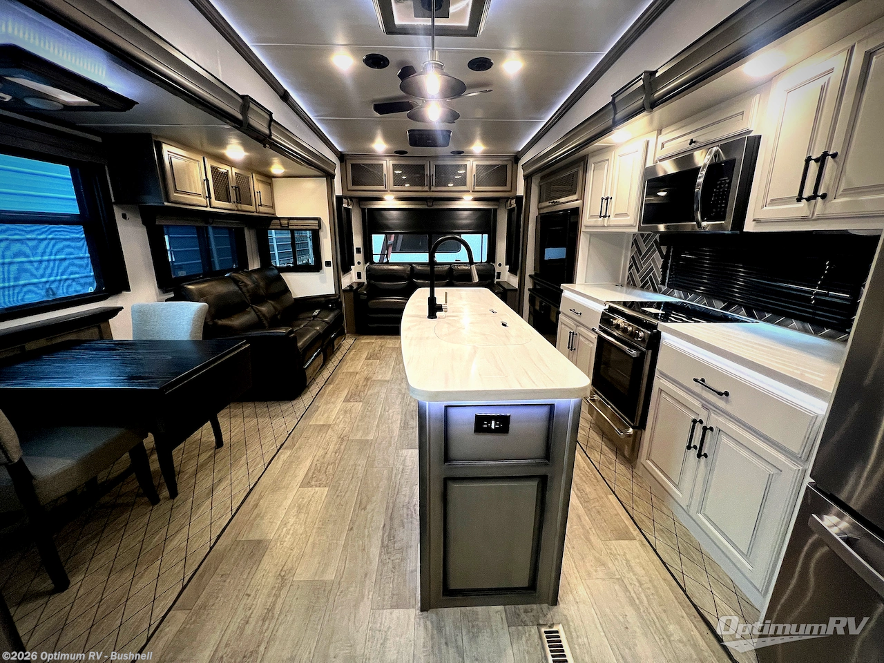 Used 2022 Keystone Montana 3781RL available in Bushnell, Florida