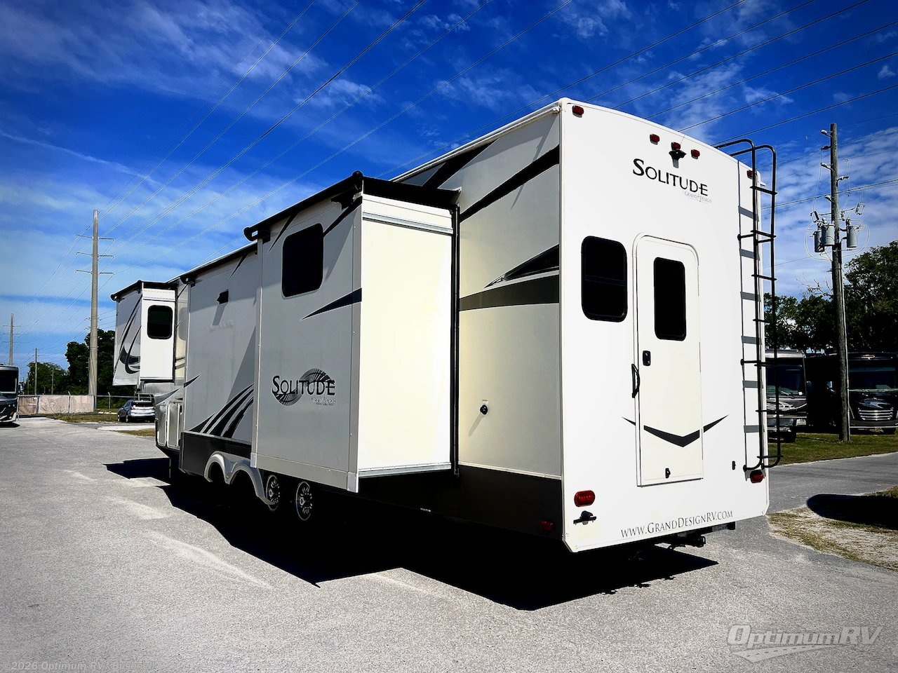 2020 Grand Design Solitude S-Class 3950BH - Used Fifth Wheel For Sale by Optimum RV - Bushnell in Bushnell, Florida features Awning, Slideout