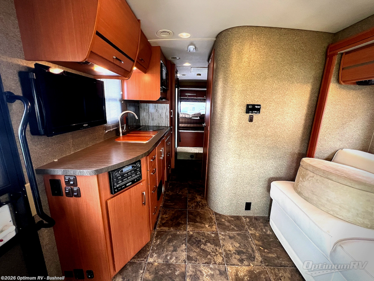Used 2013 Itasca Navion iQ 24G available in Bushnell, Florida