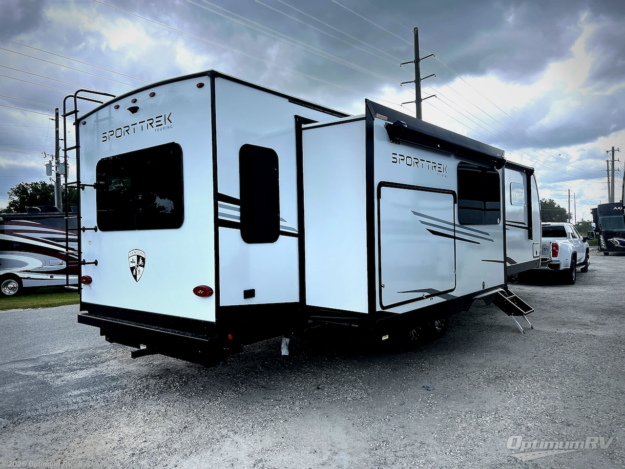 2027 SportTrek Touring Edition STT343VIK by Venture RV from Optimum RV - Bushnell in Bushnell, Florida
