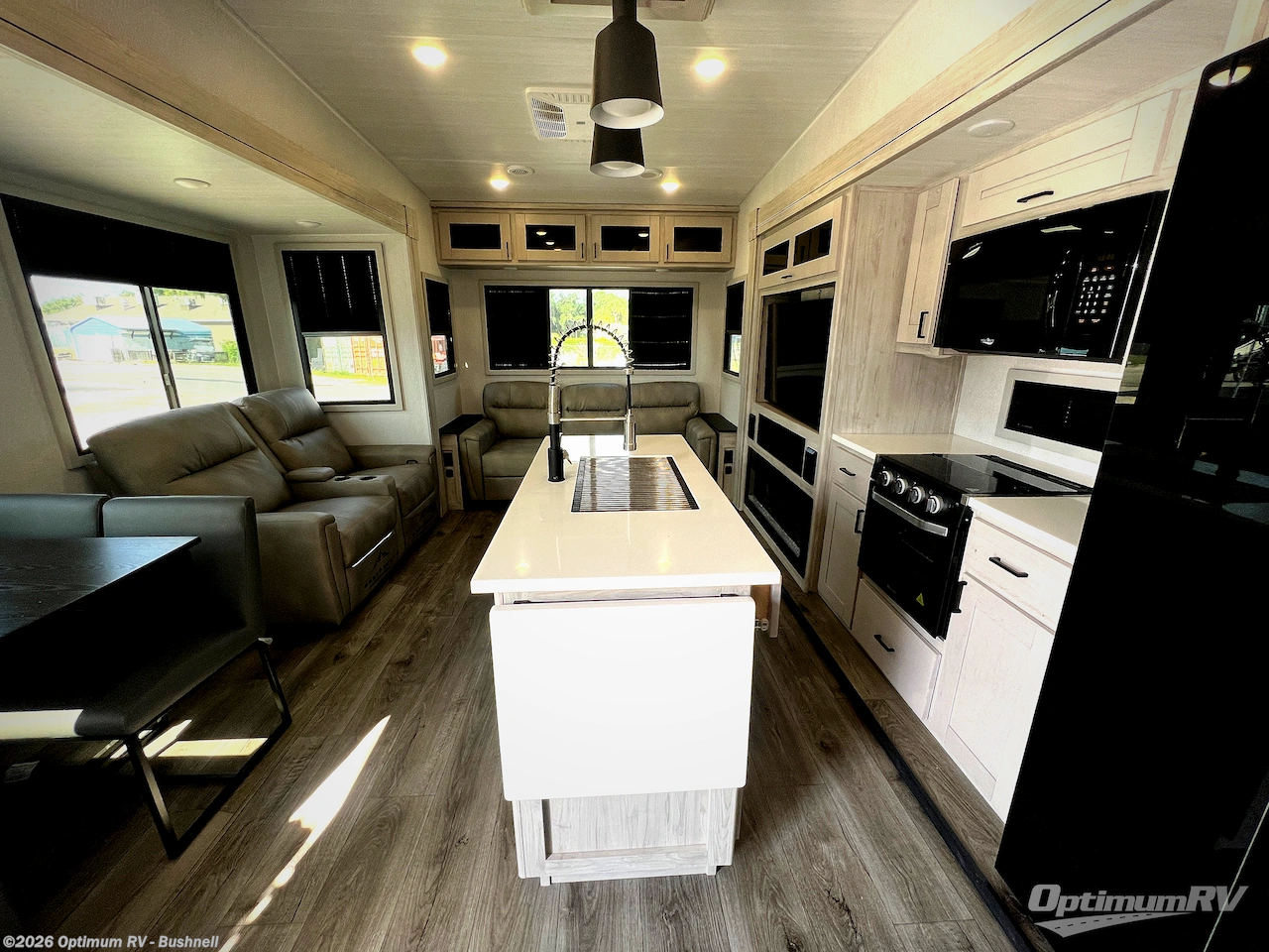 Used 2025 East to West Blackthorn 3100RL available in Bushnell, Florida