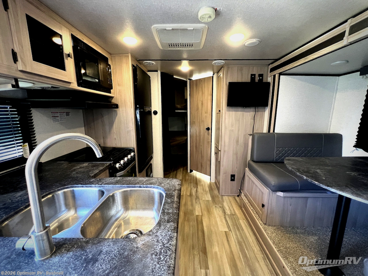 Used 2023 Coachmen Northern Spirit XTR 2146BHX available in Bushnell, Florida