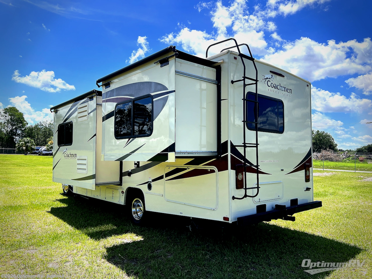 2019 Coachmen Freelander 26DS - Used Class C For Sale by Optimum RV - Bushnell in Bushnell, Florida features Slideout, Awning