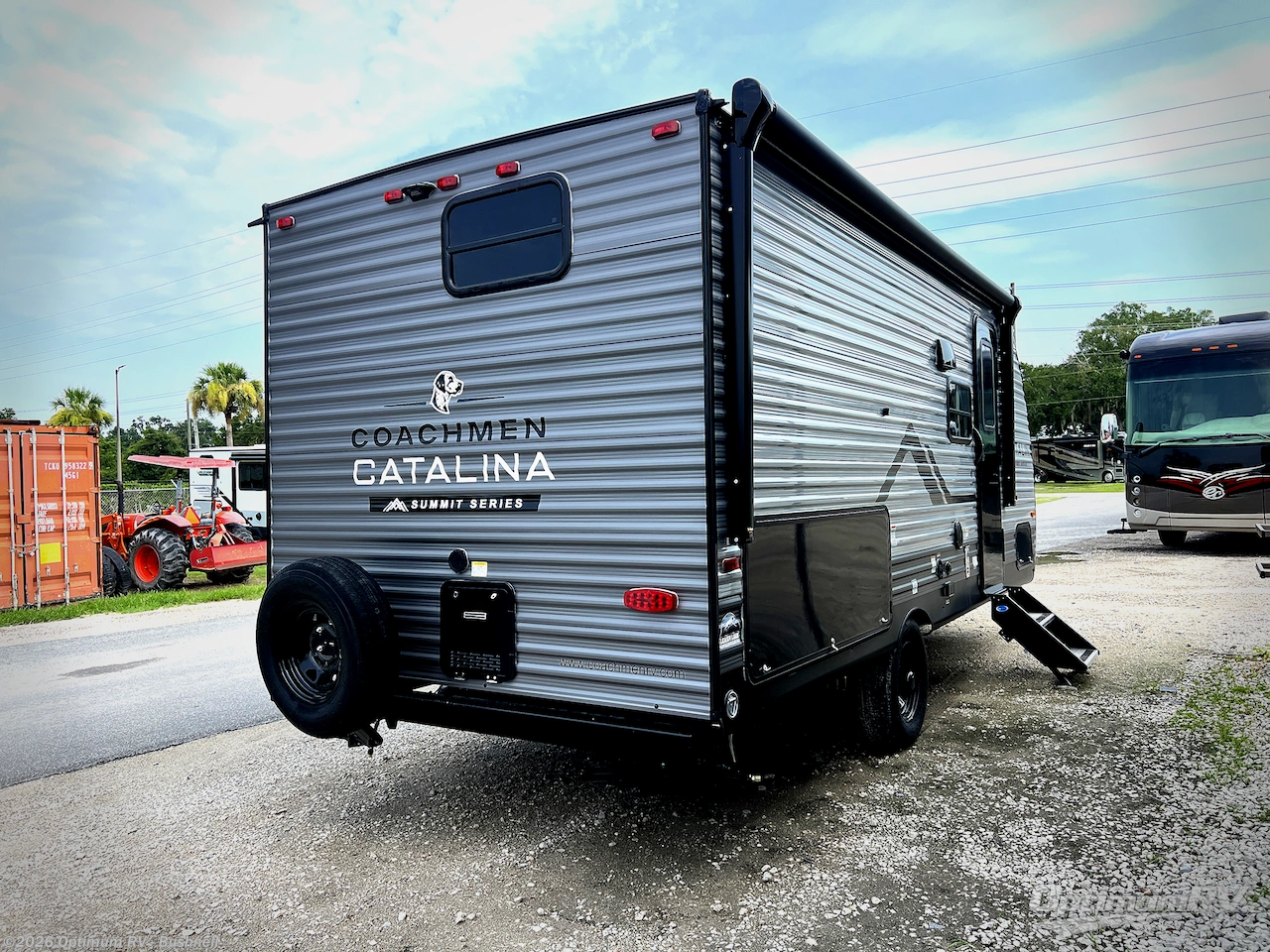 2027 Catalina Summit Series 7 184BHSX by Coachmen from Optimum RV - Bushnell in Bushnell, Florida