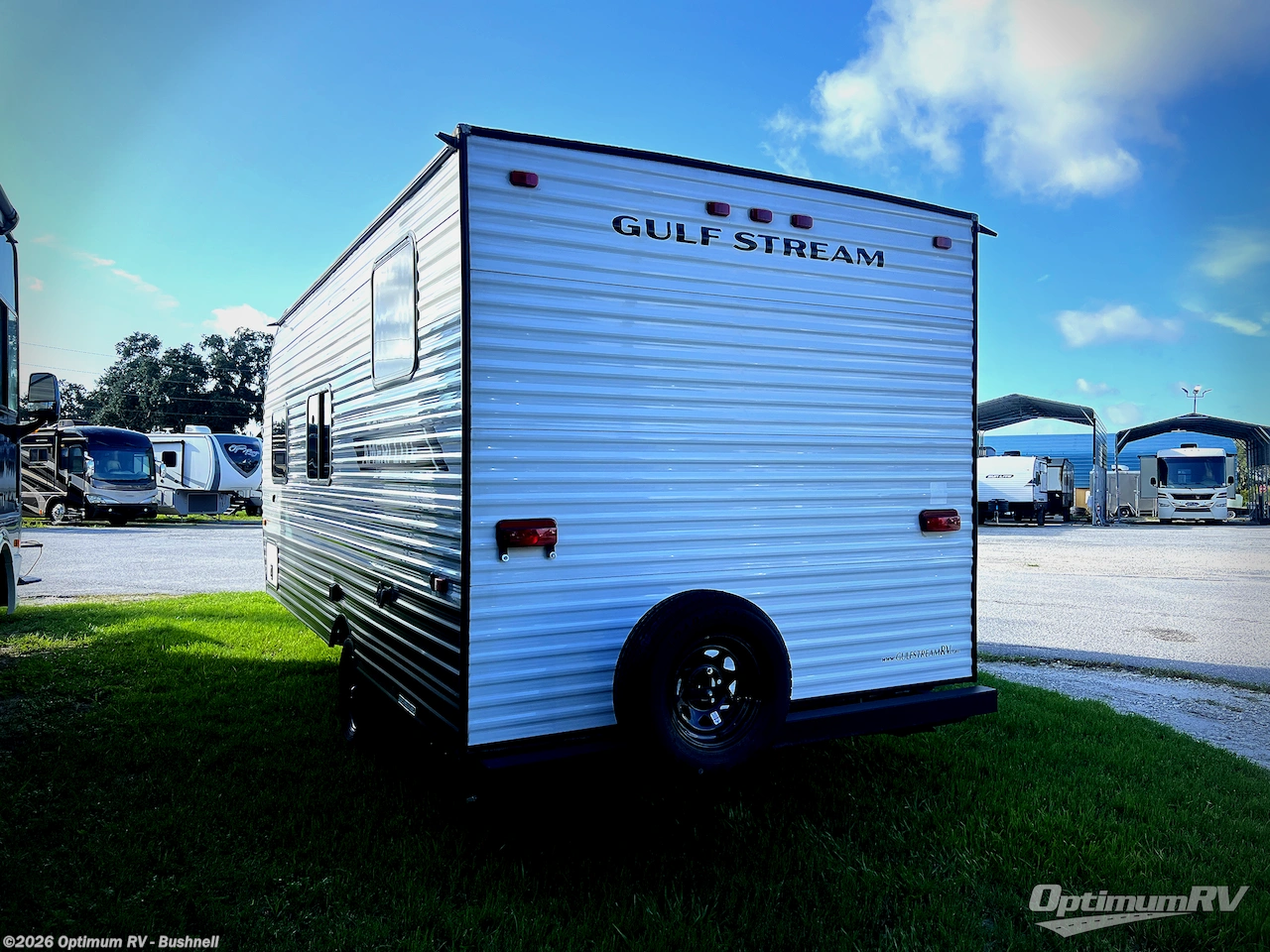 2024 Gulf Stream Kingsport Super Lite 199DD - Used Travel Trailer For Sale by Optimum RV - Bushnell in Bushnell, Florida features Awning