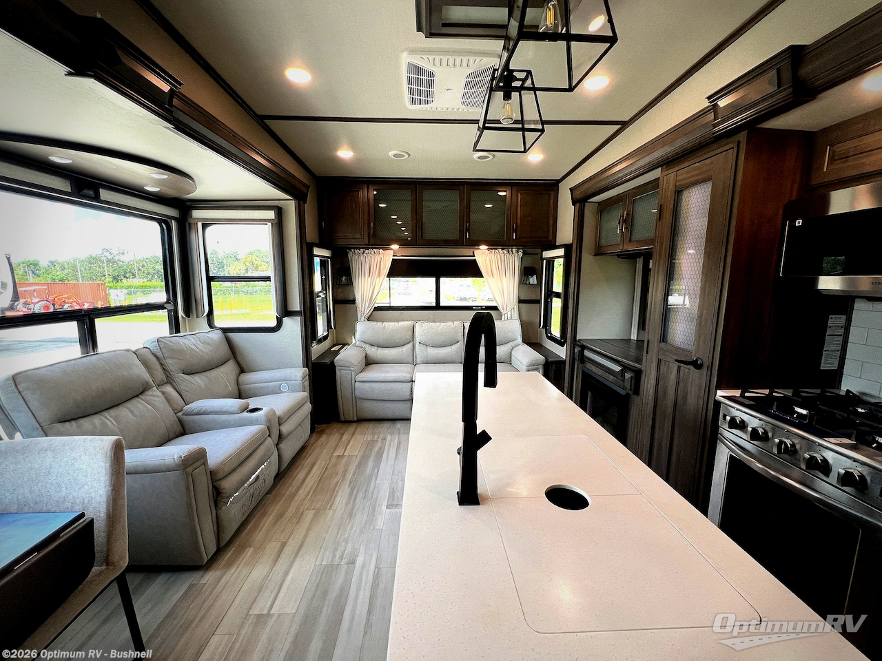 Used 2022 Grand Design Solitude 378MBS available in Bushnell, Florida