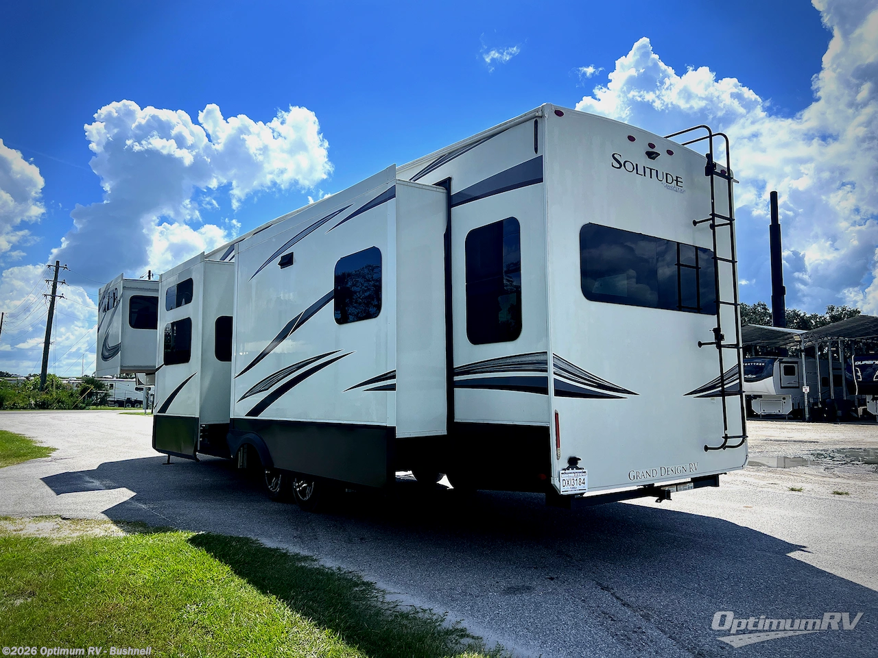 2022 Grand Design Solitude 378MBS - Used Fifth Wheel For Sale by Optimum RV - Bushnell in Bushnell, Florida features Awning, Slideout