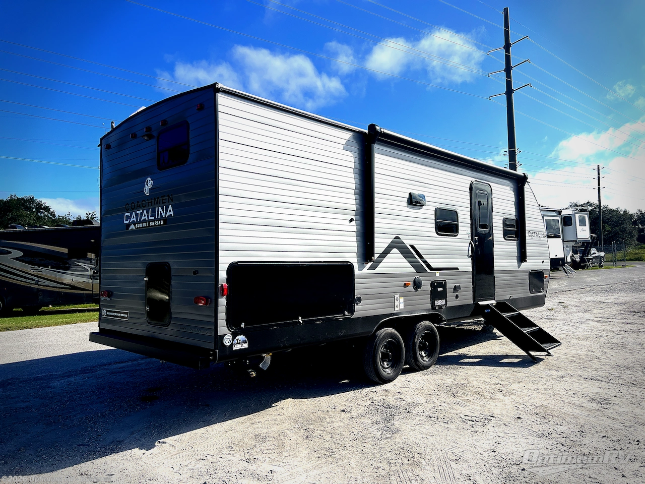 2027 Catalina Summit Series 8 231BHS by Coachmen from Optimum RV - Bushnell in Bushnell, Florida