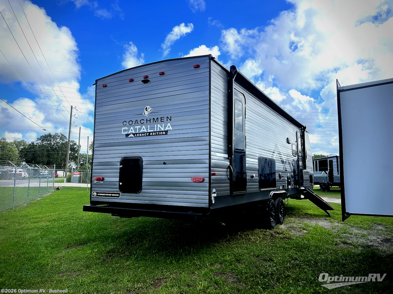 2027 Catalina Legacy Edition 273DBHCK by Coachmen from Optimum RV - Bushnell in Bushnell, Florida