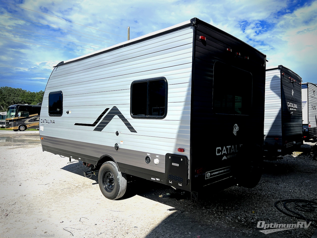 2027 Coachmen Catalina Summit Series 7 154RDX - New Travel Trailer For Sale by Optimum RV - Bushnell in Bushnell, Florida features Awning