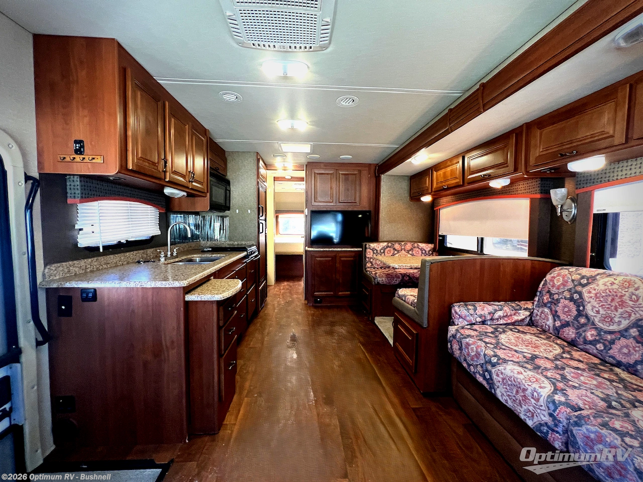 Used 2013 Monaco RV LaPalma 32 SBD available in Bushnell, Florida