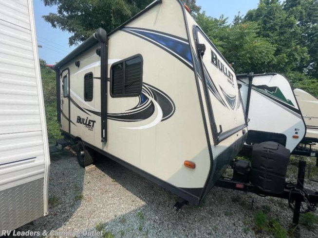 2017 Keystone Bullet Crossfire 1650EX - Used Travel Trailer For Sale by RV Leaders & Camping Outlet in Adamsburg, Pennsylvania