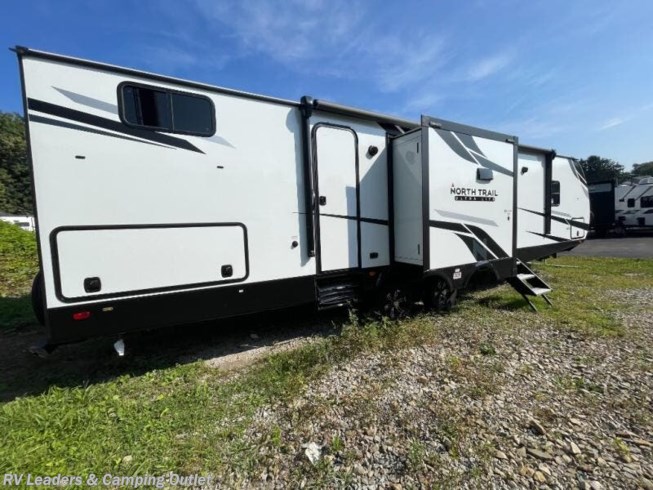 2024 North Trail 33BHDS by Heartland from RV Leaders & Camping Outlet in Adamsburg, Pennsylvania