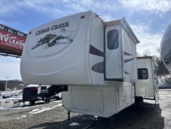Used 2009 Forest River Silverback 36L5S available in Adamsburg, Pennsylvania
