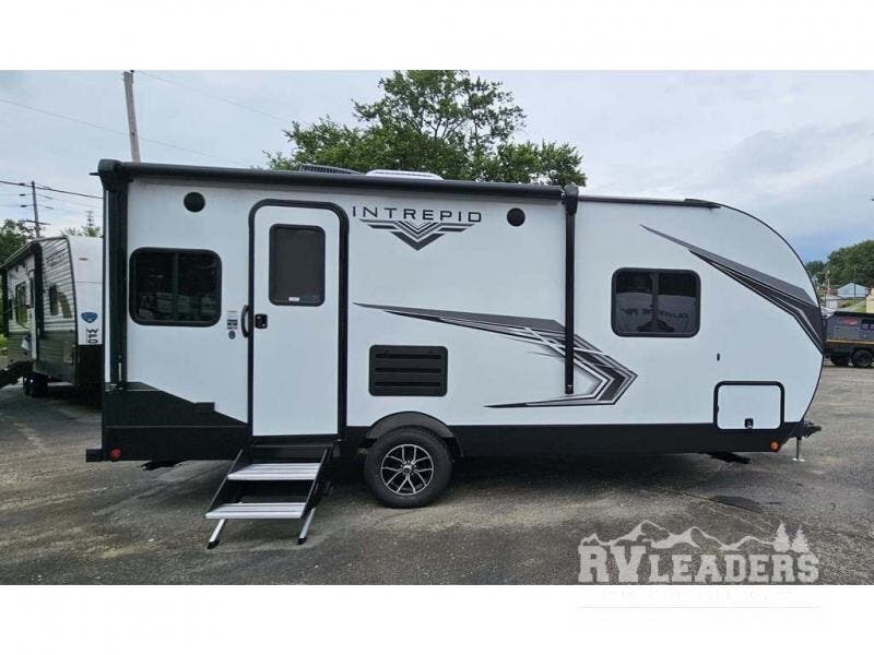 2025 Intrepid 171RDi by Riverside RV from RV Leaders & Camping Outlet in Adamsburg, Pennsylvania