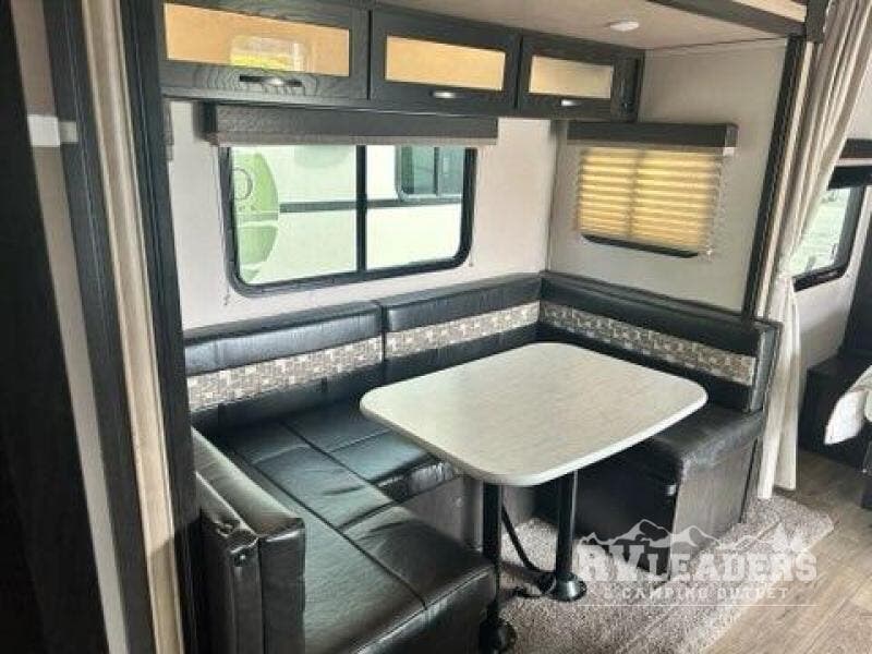 Used 2020 Forest River Surveyor 240BHLE available in Adamsburg, Pennsylvania