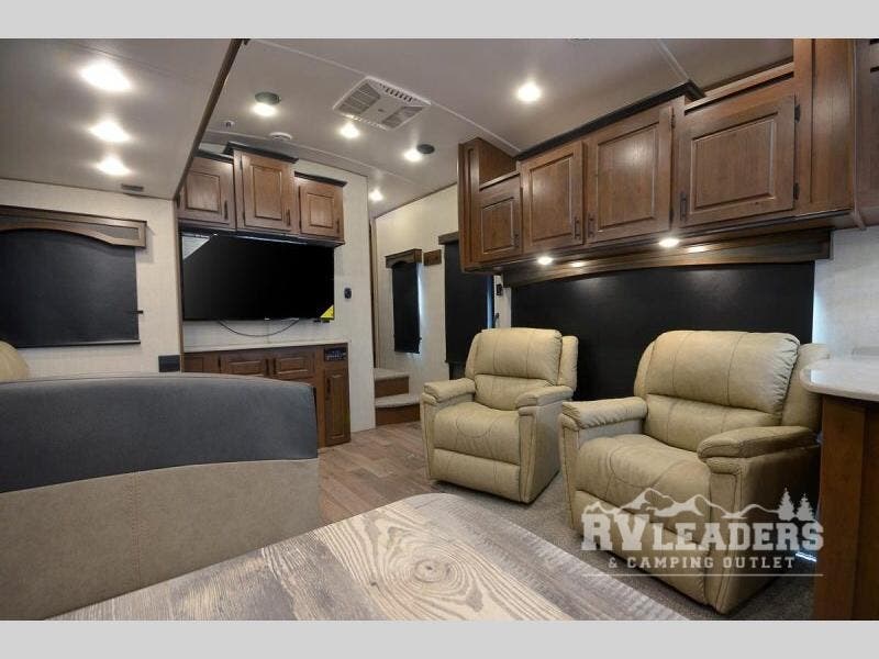 2027 Outdoors RV Glacier Peak Titanium Series F28RKS RV for Sale in ...