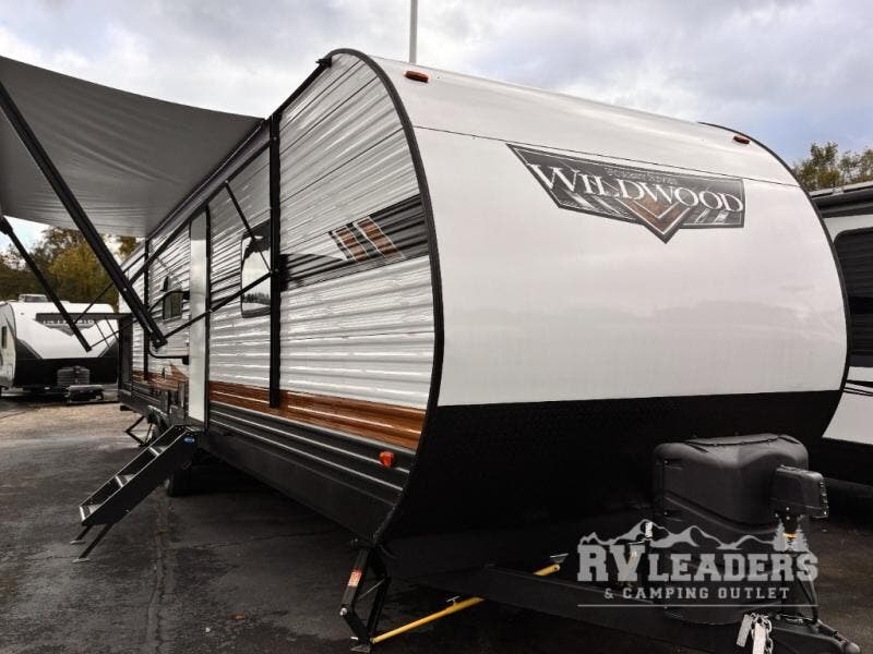 2023 Wildwood 33TS by Forest River from RV Leaders & Camping Outlet in Adamsburg, Pennsylvania