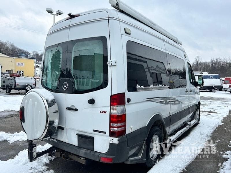 2011 Roadtrek Roadtrek SS-AGILE - Used Class B For Sale by RV Leaders & Camping Outlet in Adamsburg, Pennsylvania