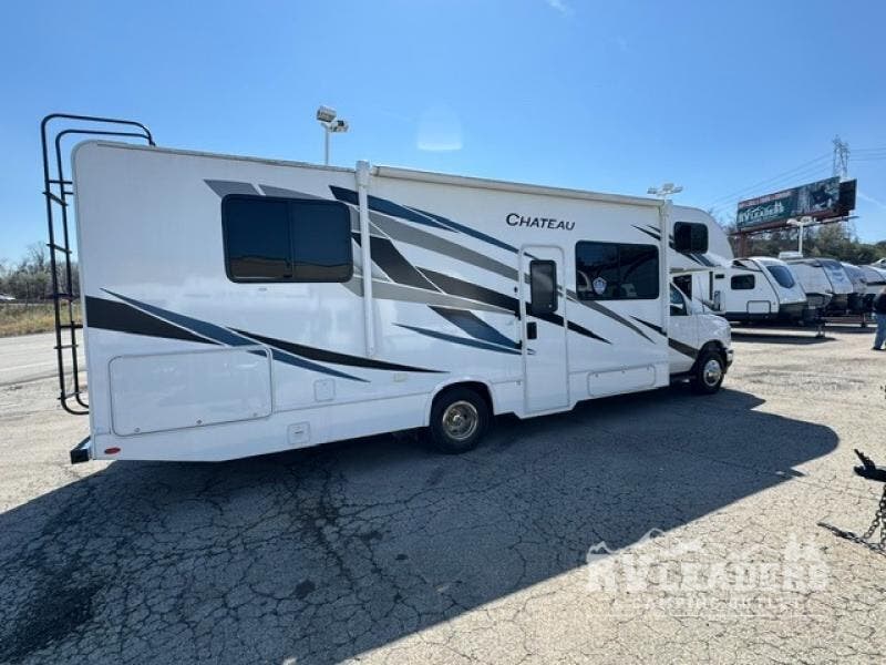 Used 2024 Thor Motor Coach Chateau 28A available in Adamsburg, Pennsylvania